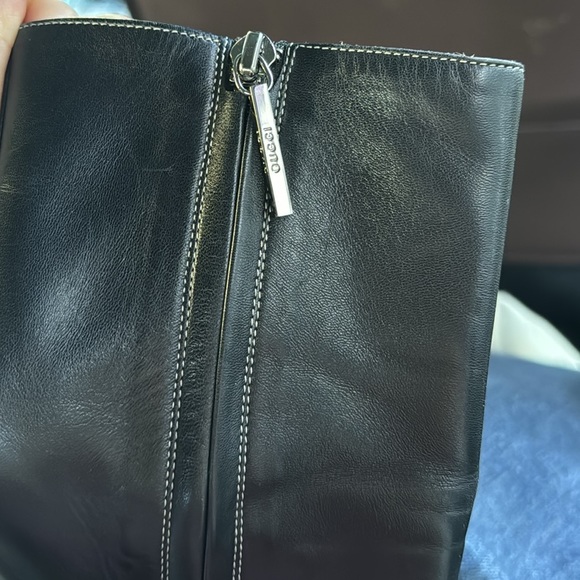 Vintage Gucci by Tom Ford Size 8 Black Leather Heeled Ankle Boots - Picture 6 of 8